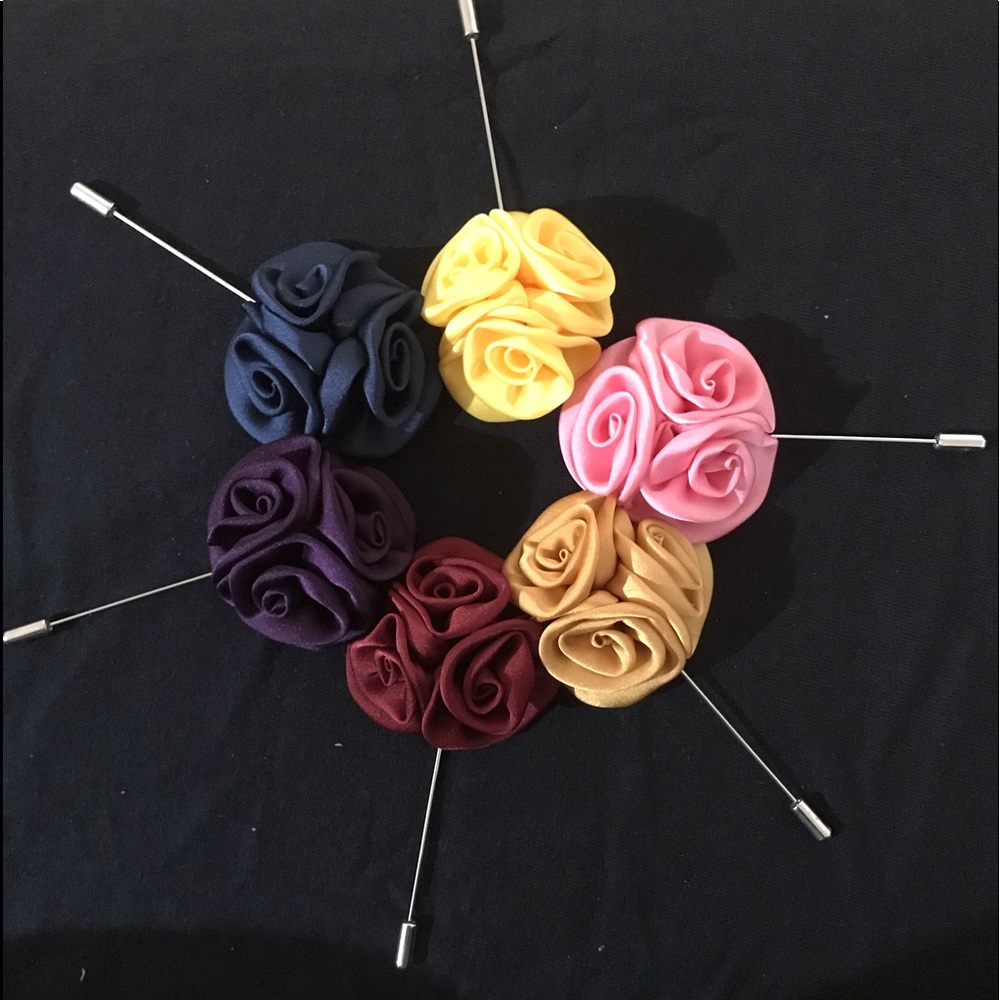 BUNDLE 💥6️⃣💥 SCARF  Pins